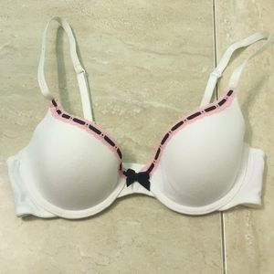Victorias Secret bra 34b